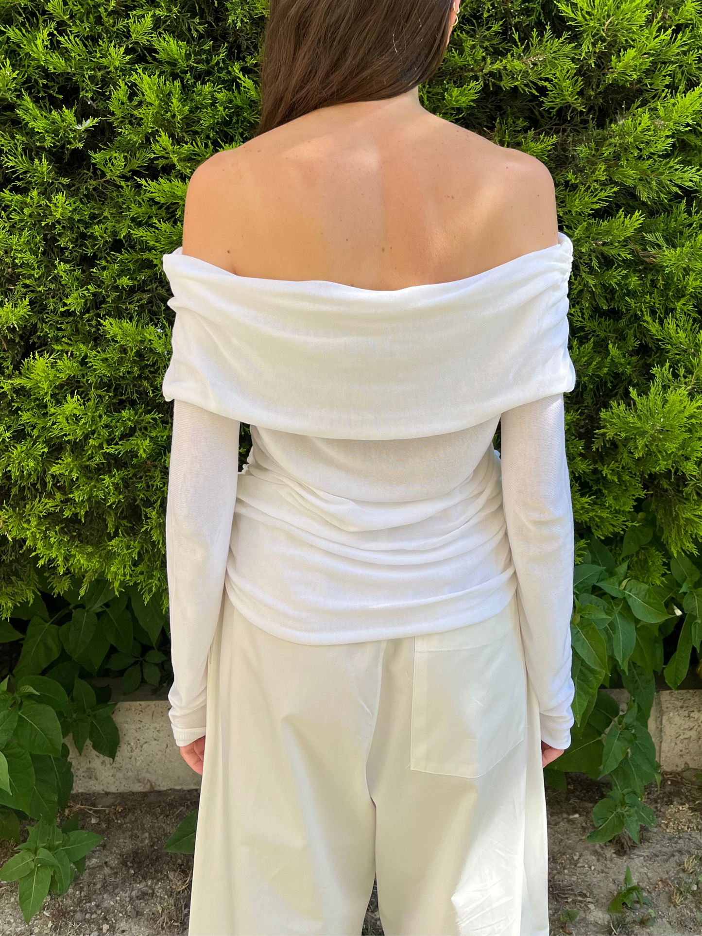Beyaz Off Shoulder Triko