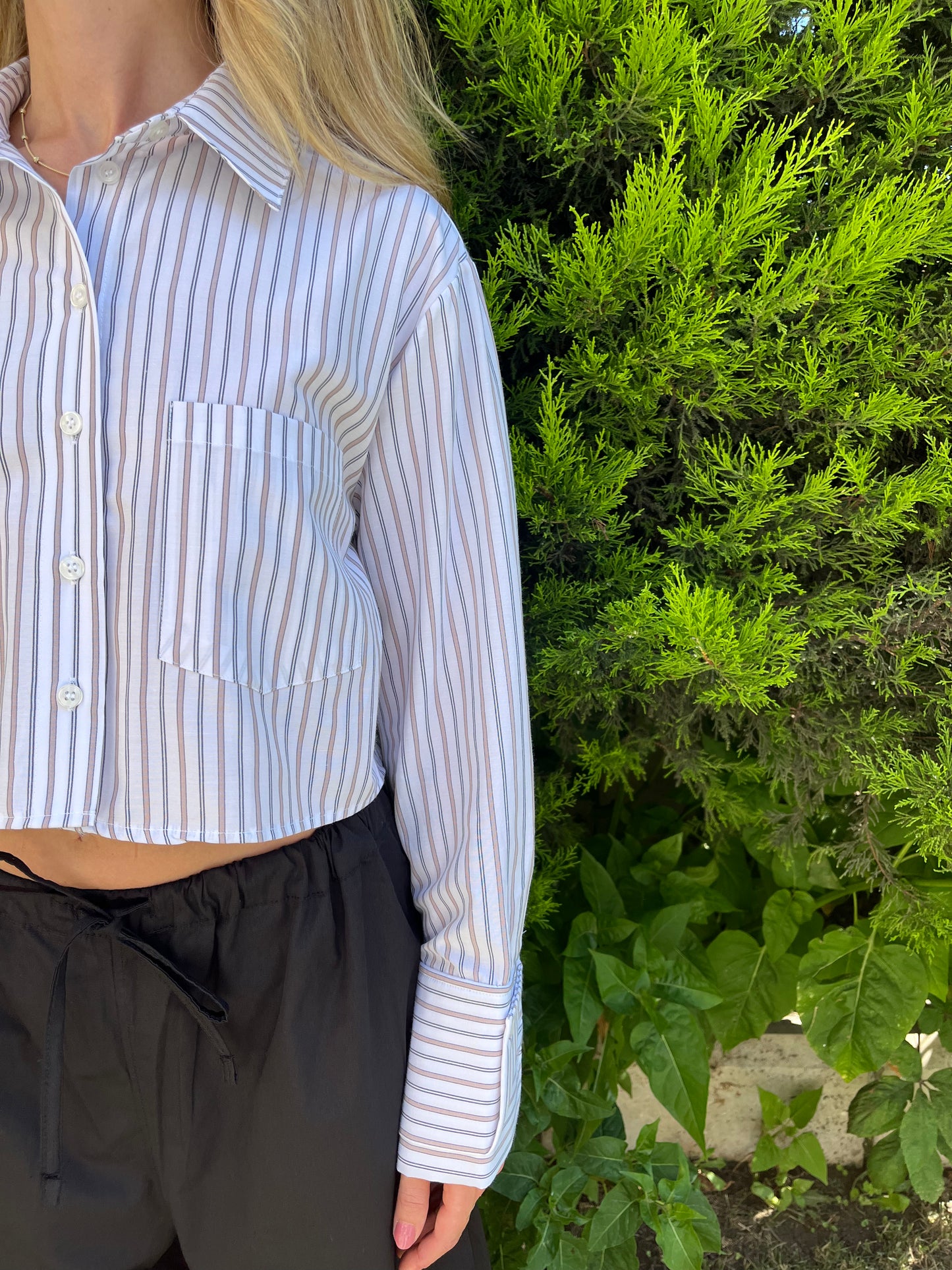 Crop Bej Çizgili Poplin Gömlek