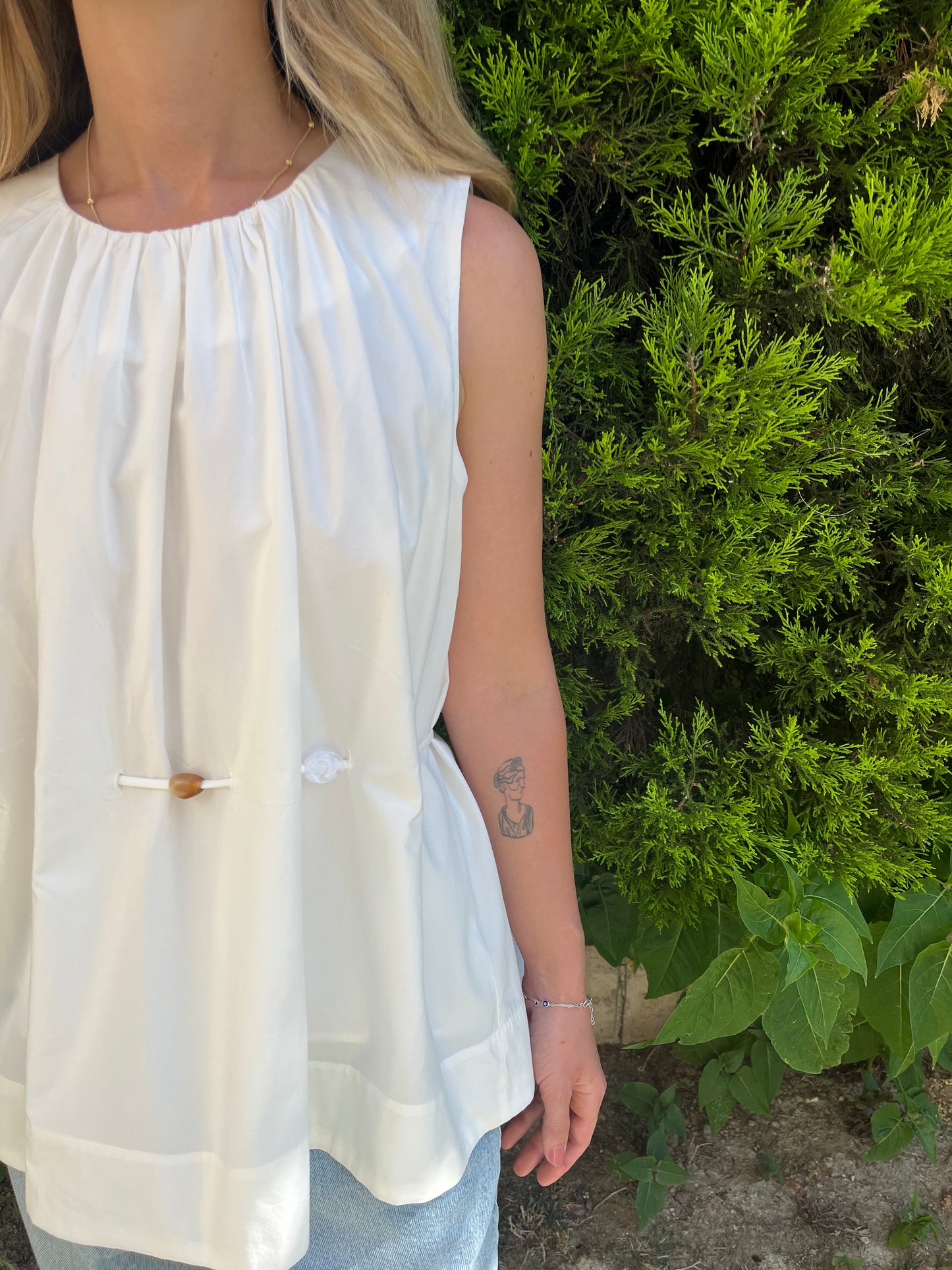 Beyaz Bel Detaylı Poplin Bluz