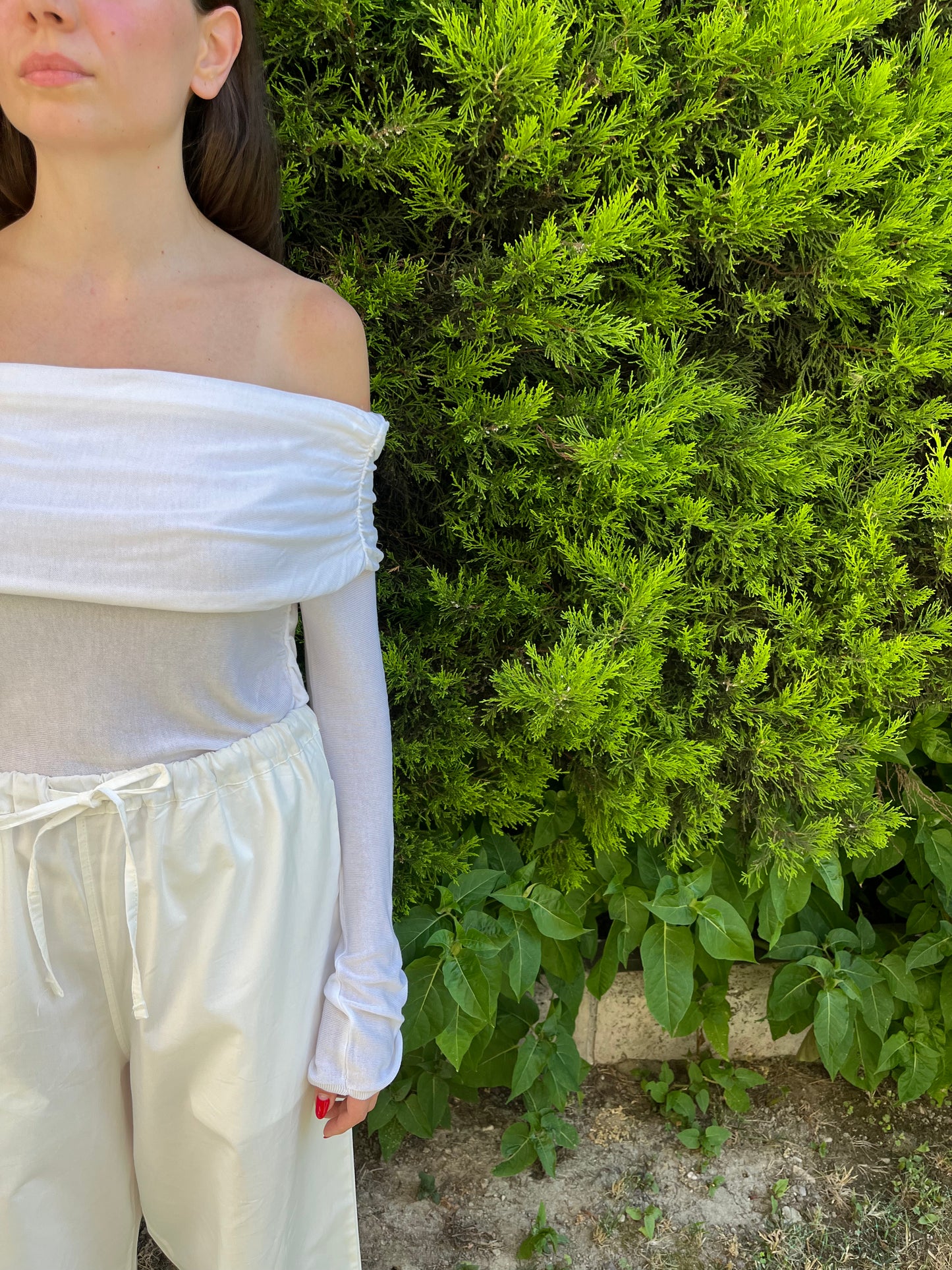 Beyaz Off Shoulder Triko