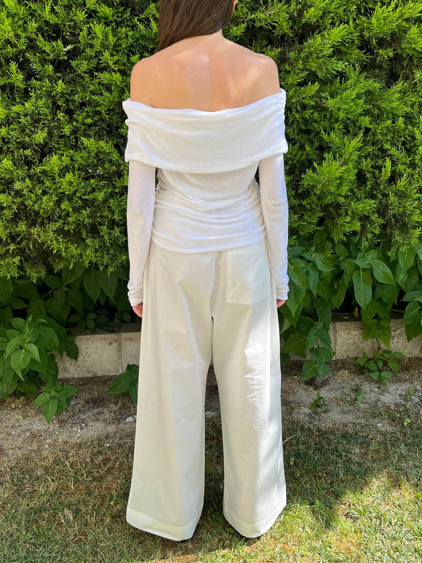 Beyaz Off Shoulder Triko