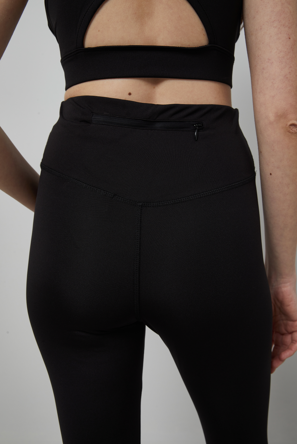 Yüksek Bel Toparlayıcı Siyah Tayt