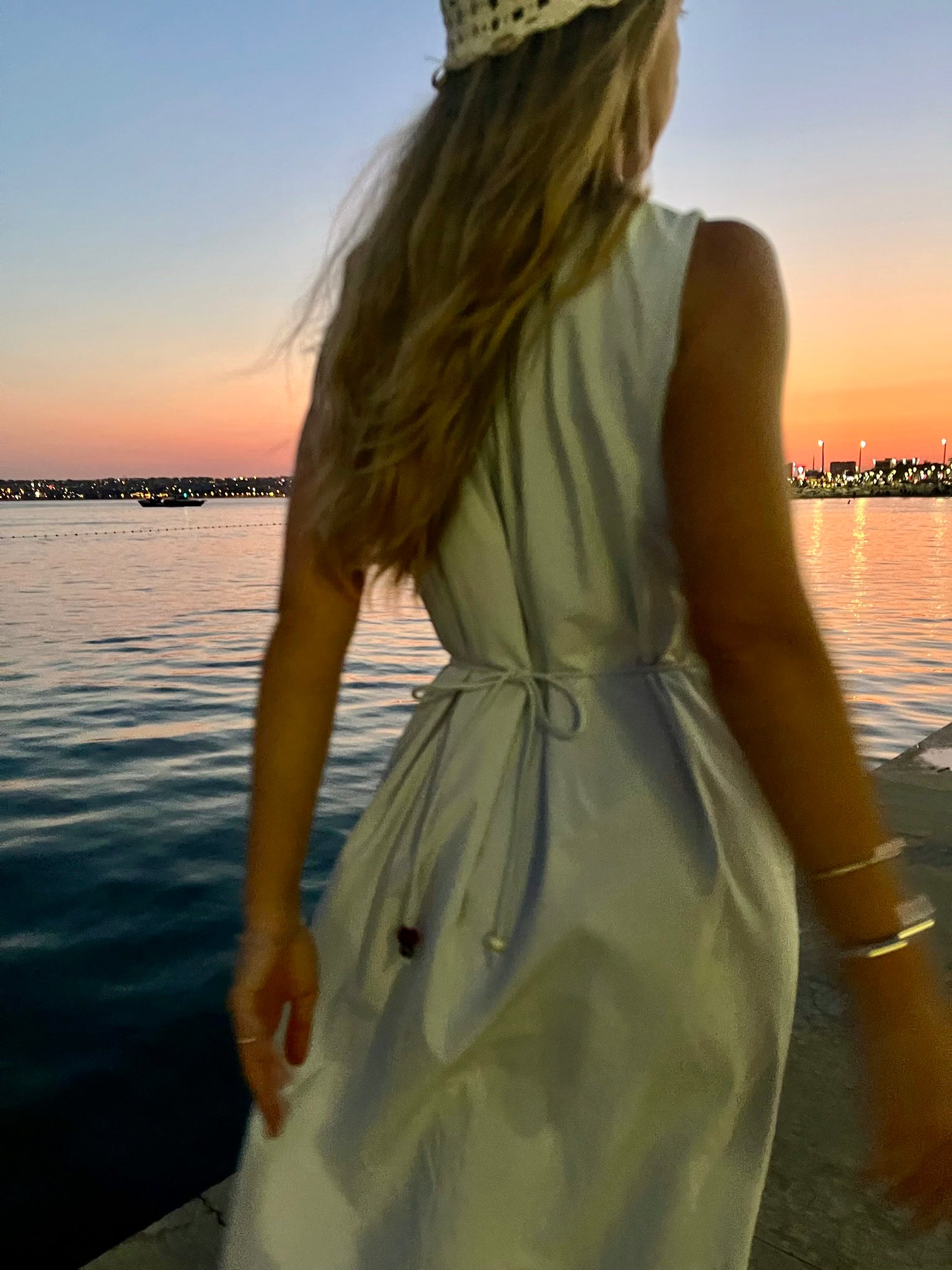 Mavi Bel Detaylı Uzun Elbise